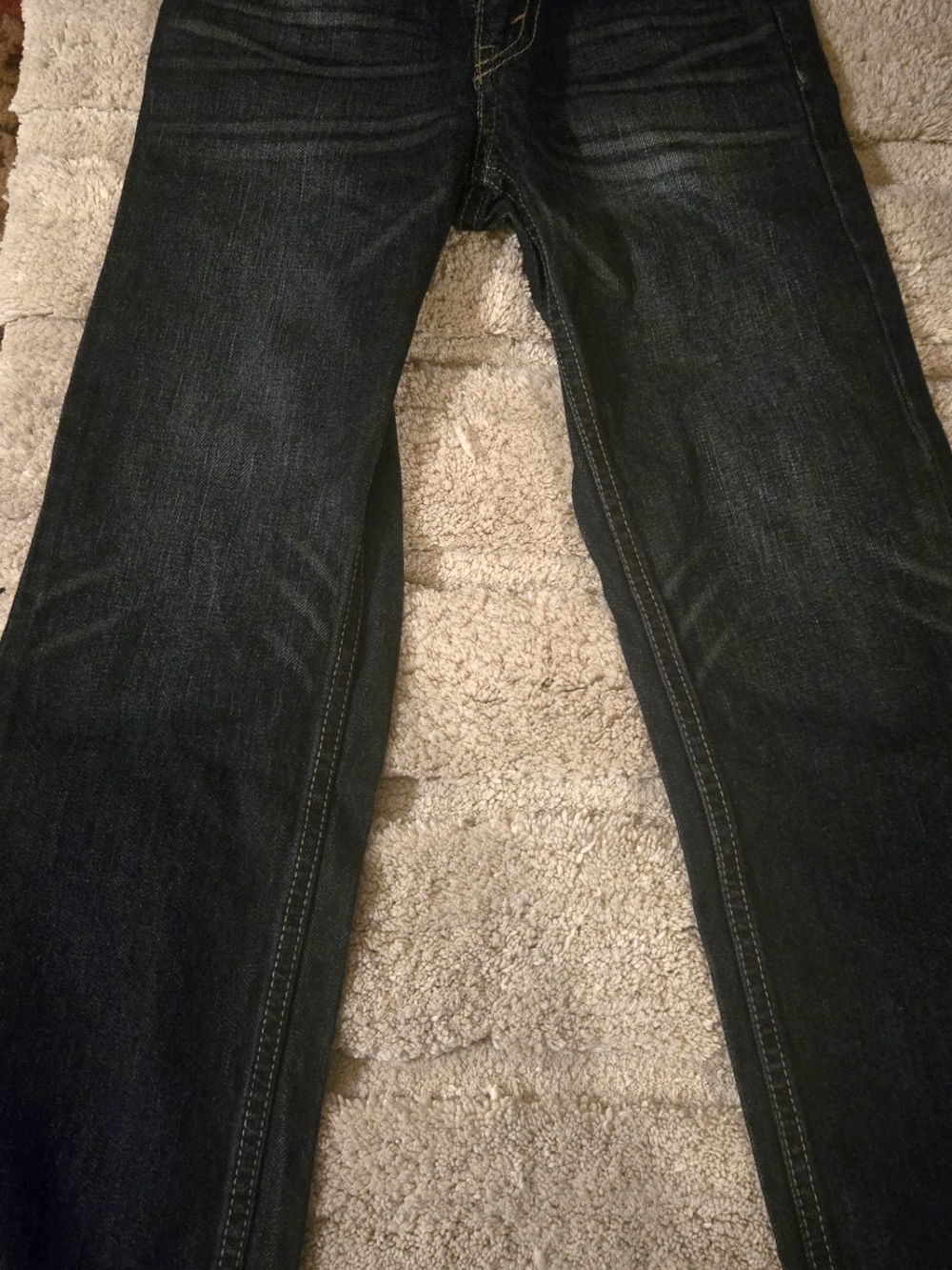 Classic Dark Wash Levis Jeans - Navy Blue